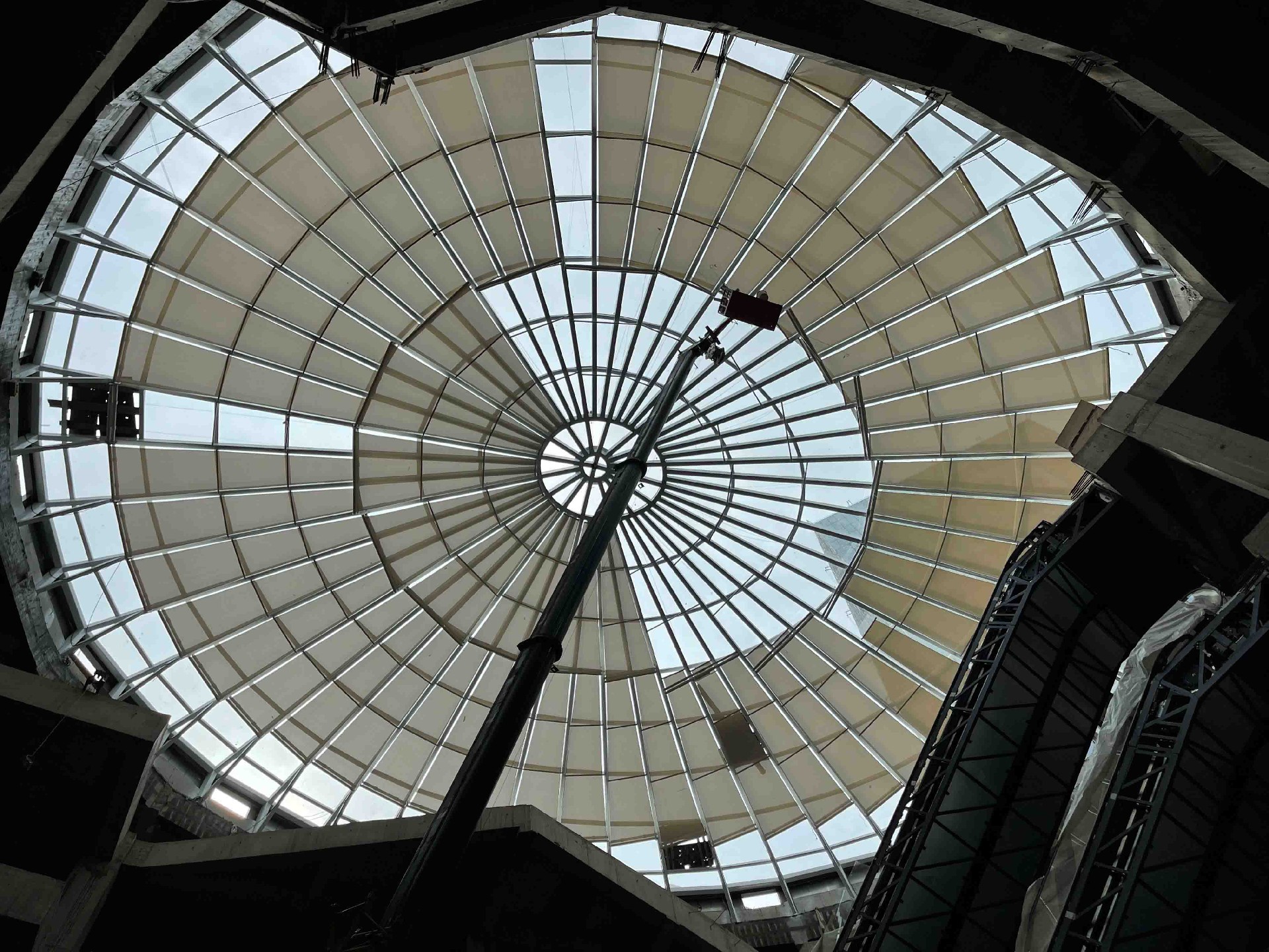 FSS卷軸式天棚簾 FSS卷軸式天棚簾