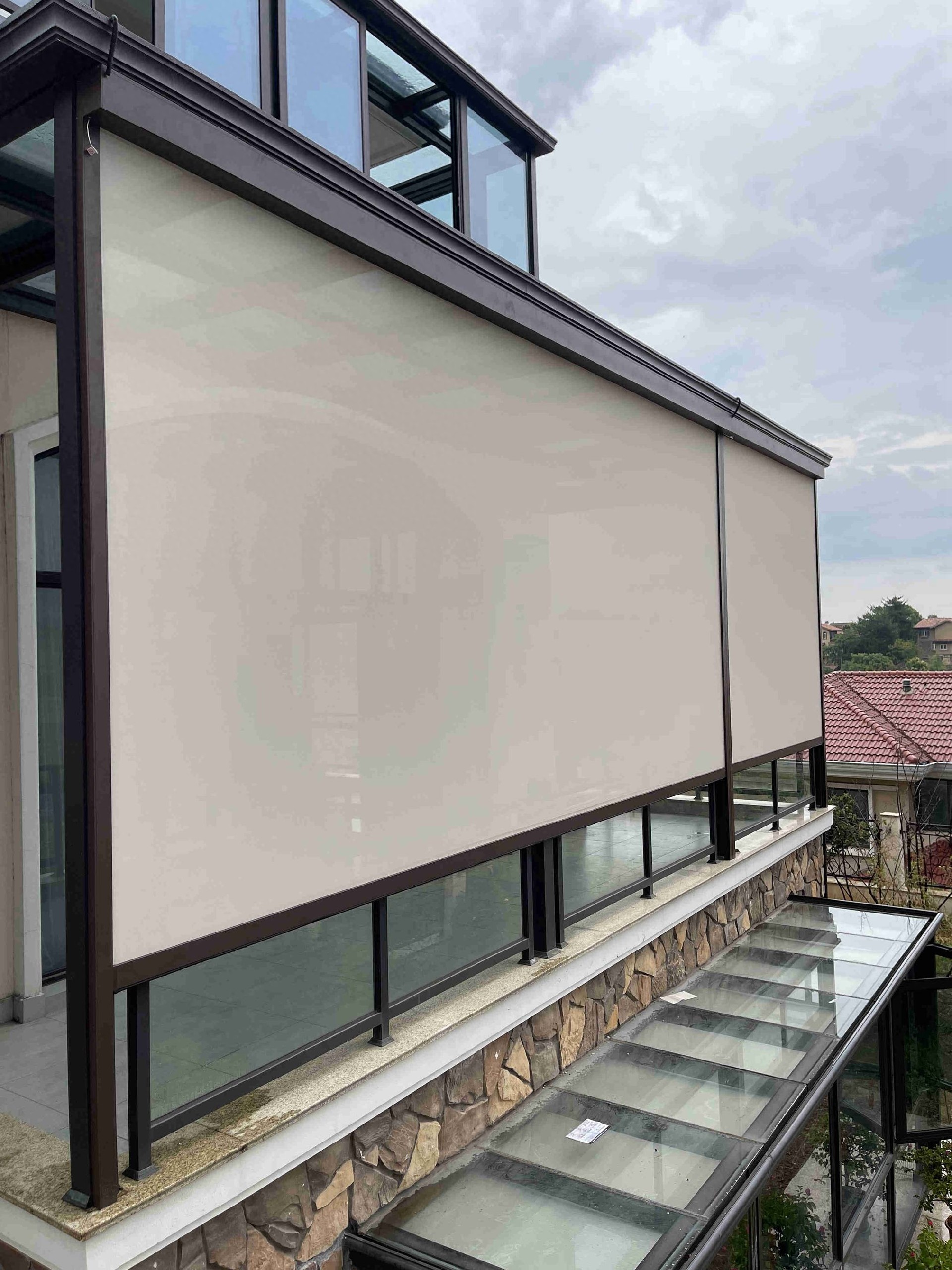 航城遮陽防風卷簾案例